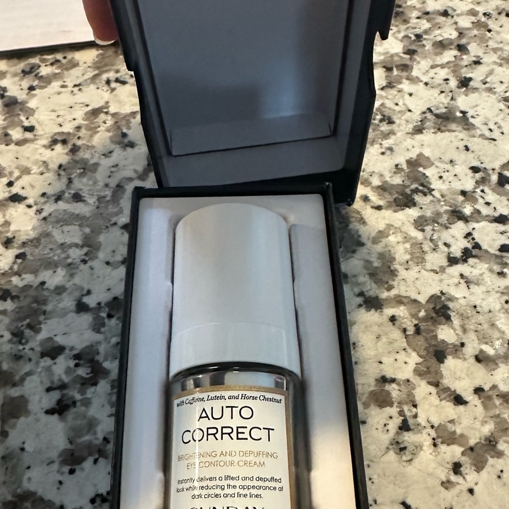 Sunday Riley Auto correct full, travel size new